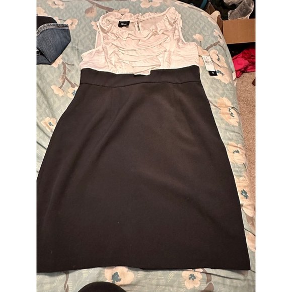 Iz Byer Dresses & Skirts - 6 FOR $10 NWT IZ byer size 13 dress